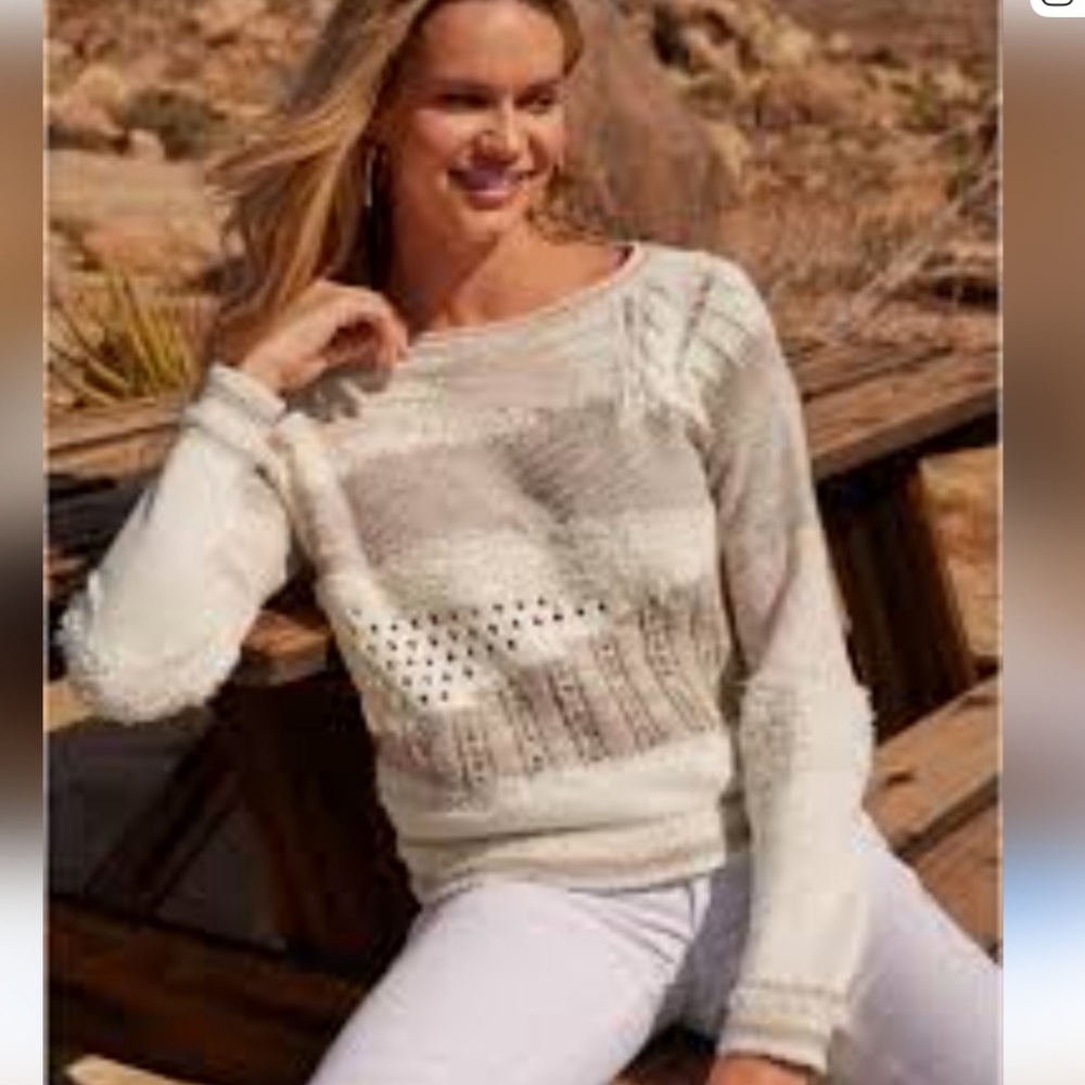 Venus Textured Pullover
